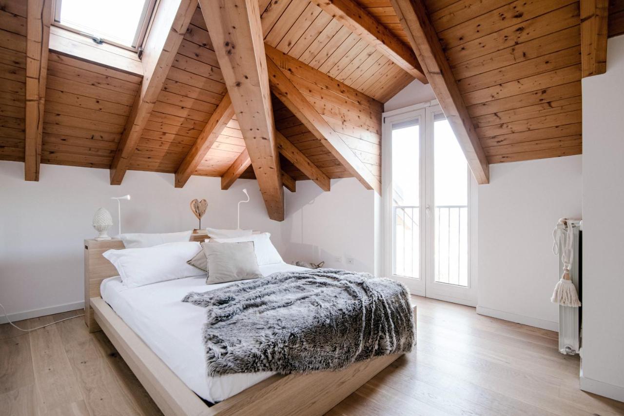Modern Luxury Attic - Bymyhomeincomo Bagian luar foto